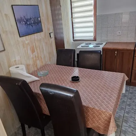 Apartment Stari Aerodrom Stan Na Dan Podgorica